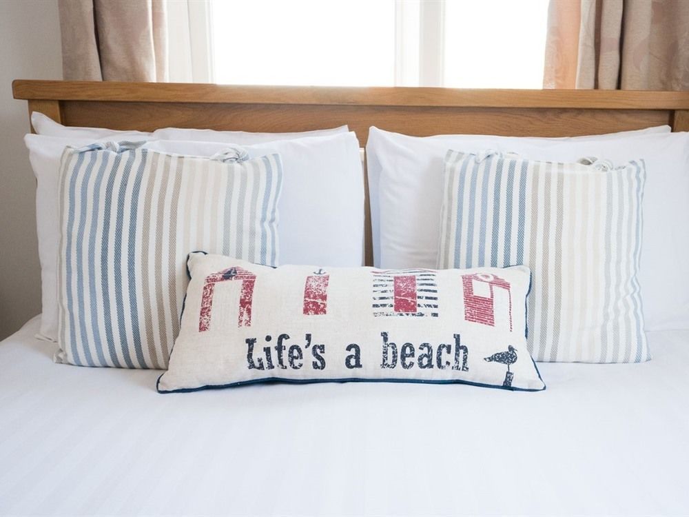 Southern Breeze Lodge - Adults Only Bournemouth Bagian luar foto