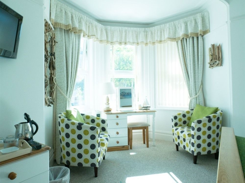 Southern Breeze Lodge - Adults Only Bournemouth Bagian luar foto
